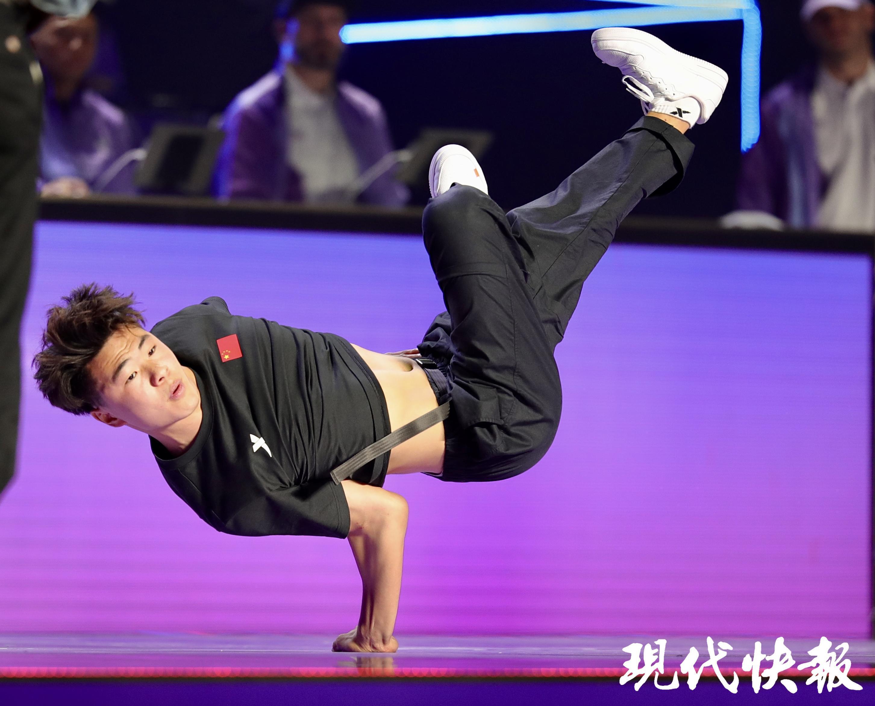 文脉华章｜奥运刮起“潮玩”风体育文化的年轻态表达八戒体育(图5)